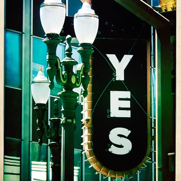 Meet your Posher, Melissa - Picture 3 of 3